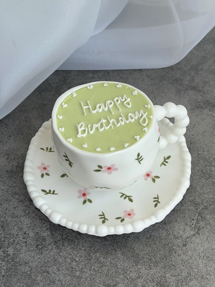 Торт бенто "Клубничный мохито" Торт бенто "Клубничный мохито"